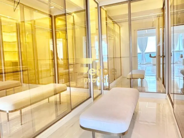 Imagem 3: LUXUOSA COBERTURA COM 4 SUÍTES, FINAMENTE DECORADA, SOL DA MANHÃ, VISTA MAR, À VENDA