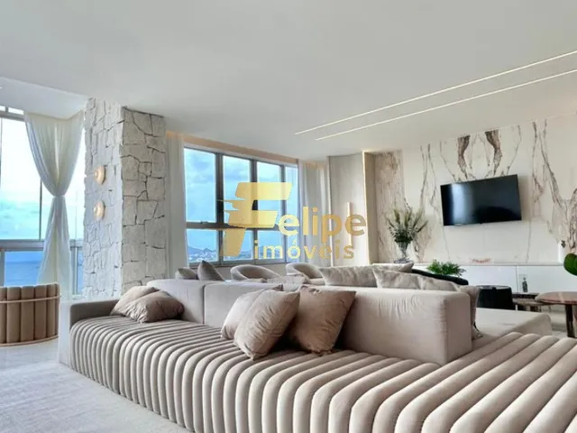 Imagem 2: LUXUOSA COBERTURA COM 4 SUÍTES, FINAMENTE DECORADA, SOL DA MANHÃ, VISTA MAR, À VENDA
