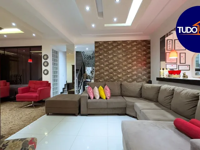Imagem 2: Venda de Casa de Luxo com 5 Quartos, 5 Suítes no Setor Oeste e apartamento (Gama)