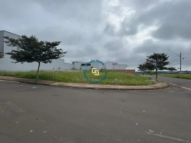 Imagem: Terreno à venda no Villagio Samantha