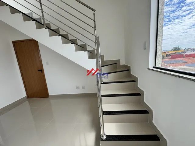 Imagem 14: Cobertura com dois quartos e uma vaga de garagem no bairro Copacabana - Belo