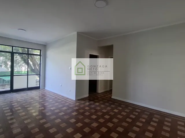 Imagem: O apartamento possui 3 Dormitórios, 1 Suíte, 2 Banheiros,