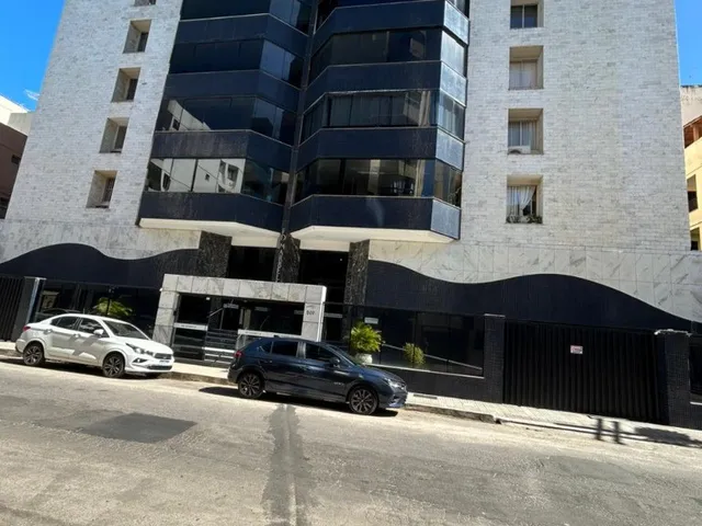 Imagem: Locação Anual - Apartamento 04 Quartos