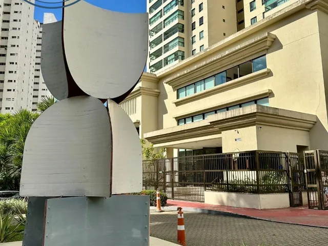 Imagem 12: Apartamento no Elegance Garibaldi Andar Altíssimo com 3 Suítes e Sala Ampliada