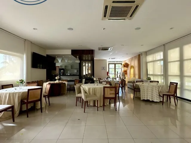 Imagem 15: Apartamento no Elegance Garibaldi Andar Altíssimo com 3 Suítes e Sala Ampliada