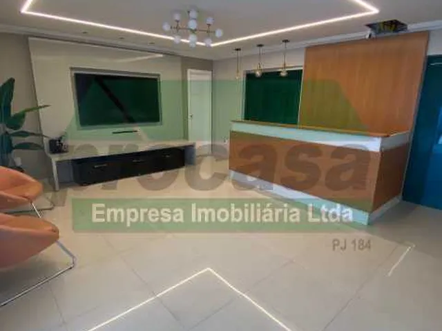 Imagem: A sala comercial possui 1 Banheiro, 4 Vagas na garagem,