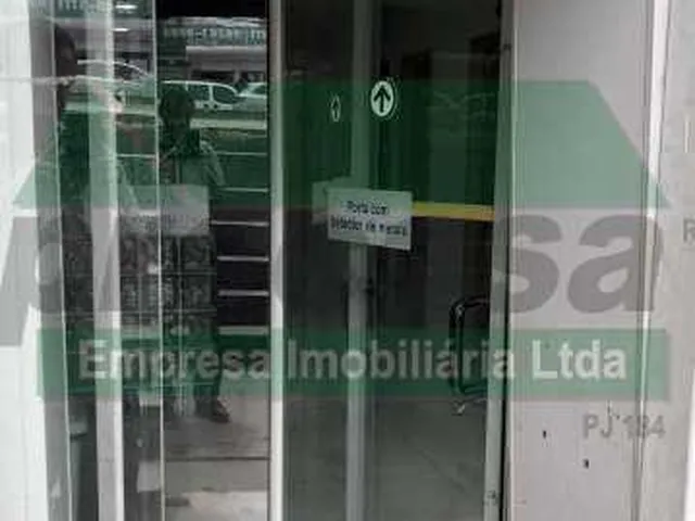 Imagem 2: Prédio : / Comercial / Tancredo Neves