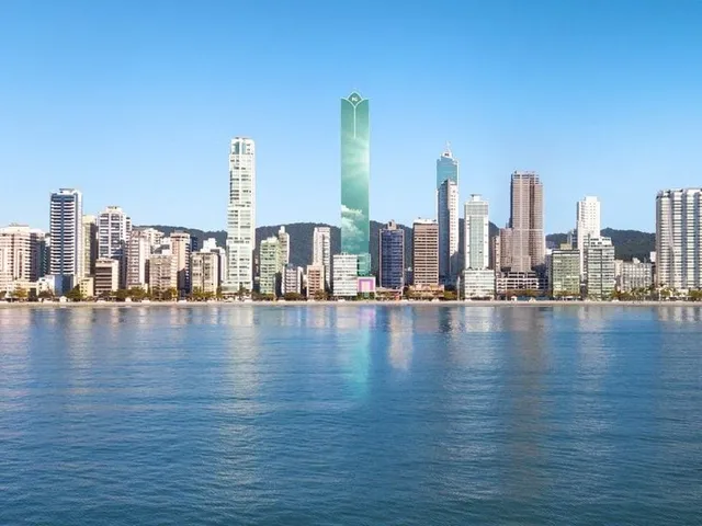 Imagem 14: Apartamento de Luxo no Centro de Balneário Camboriú-Sc: 4 Suítes e 4 Vagas, 289,22M²
