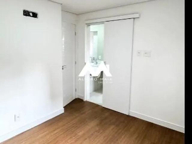 Imagem 8: Apartamento Alto Padrão no Sion com 3 Quartos
