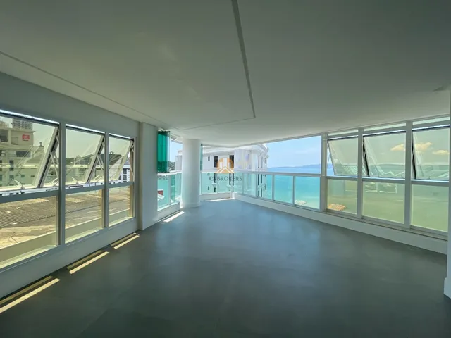 Imagem 6: Apartamento com 4 Suítes no Centro de Itapema-Sc, 172,64M² e 3 Vagas de Garagem. Venha