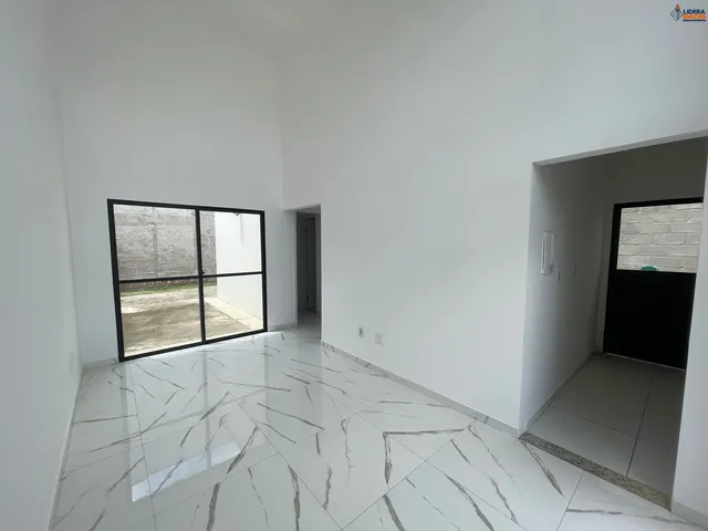 Imagem 2: Oportunidade! Casa no Sim, em Porcelanato, 2 Quartos, Suíte, Quintal, para Locação, no