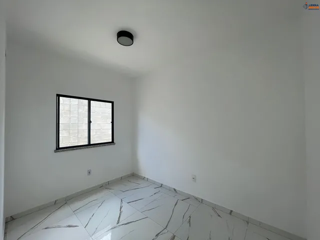 Imagem 5: Oportunidade! Casa no Sim, em Porcelanato, 2 Quartos, Suíte, Quintal, para Locação, no