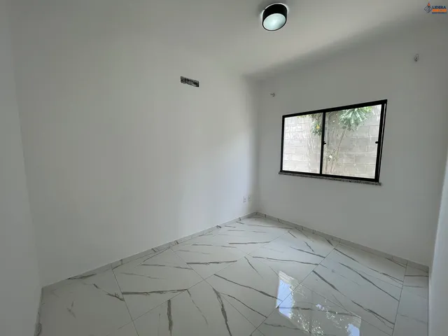 Imagem 11: Oportunidade! Casa no Sim, em Porcelanato, 2 Quartos, Suíte, Quintal, para Locação, no
