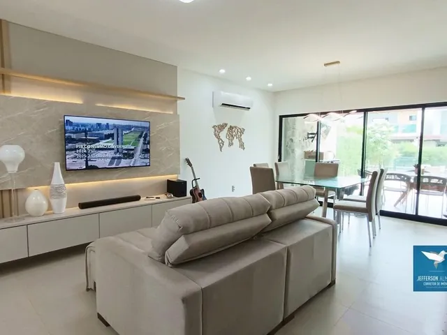 Imagem: Casa Duplex com Móveis Projetados e Energia
