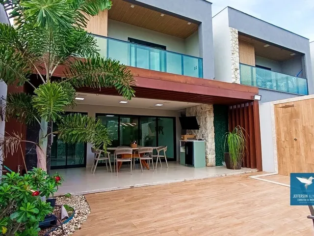 Imagem 4: Casa Duplex com Móveis Projetados e Energia Solar em Condomínio Jardim no Eusébio