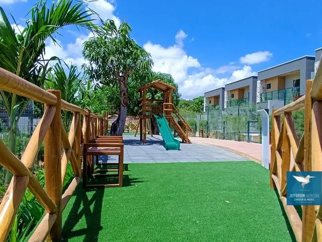 Imagem 15: Casa Duplex com Móveis Projetados e Energia Solar em Condomínio Jardim no Eusébio