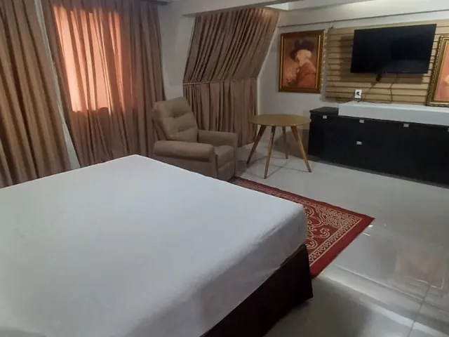 Imagem 11: Apartamento Duplex Reformado e Mobiliado com 2 Suítes no Bairro de Batista Campos! Área
