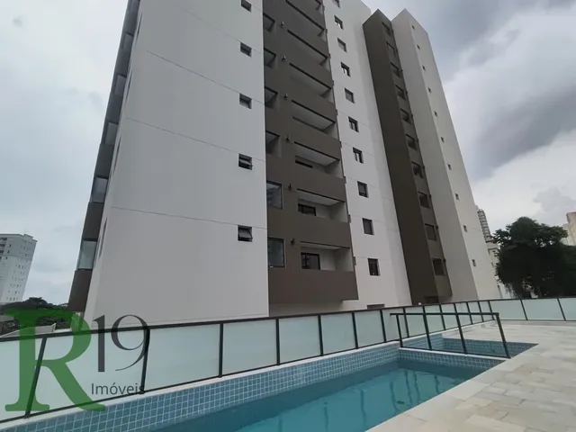 Imagem: O apartamento possui 2 Dormitórios, 1 Suíte, 2 Banheiros