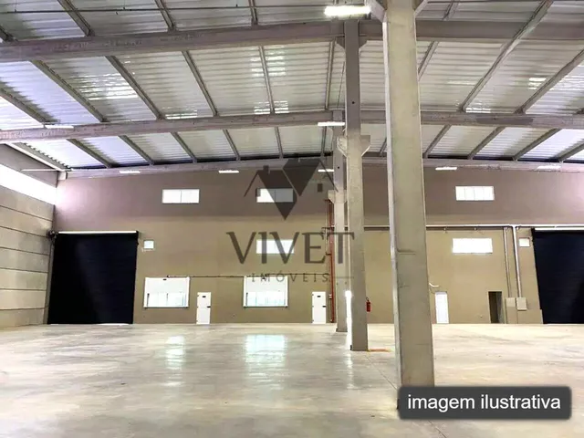 Imagem: O depósito possui Acomodam 6 pessoas, 20 Vagas na garagem,