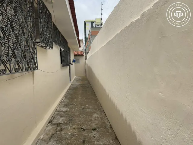 Imagem 2: Casa à venda em Natal, Lagoa Nova, com 4 quartos, 227m²