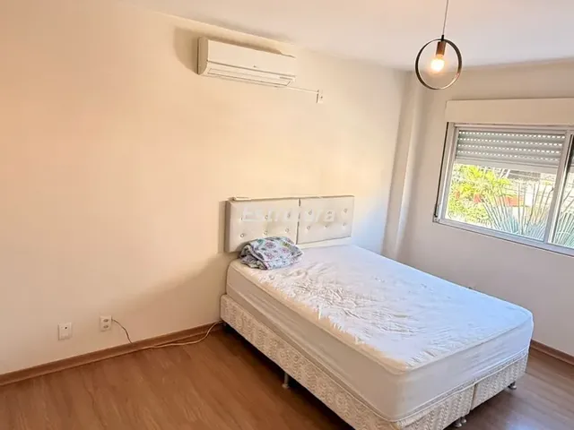 Imagem 13: Apartamento Semimobiliado de 3 Dormitórios com Suíte no Centro