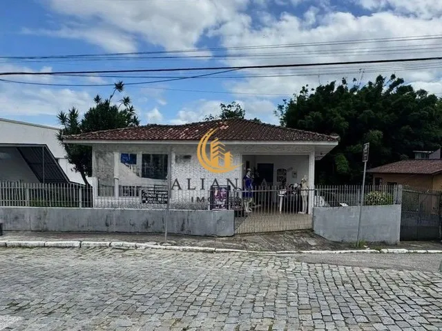 Imagem: Imóvel no coração do bairro Centro, em