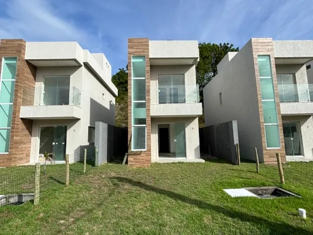 Imagem 9: Casa Duplex ? 3 Quartos (2 Suítes) + Varanda ? Vila de Abrantes