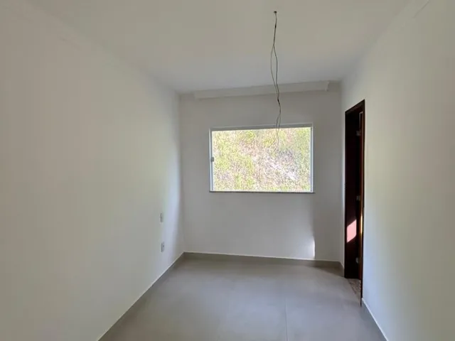 Imagem 11: Casa Duplex ? 3 Quartos (2 Suítes) + Varanda ? Vila de Abrantes