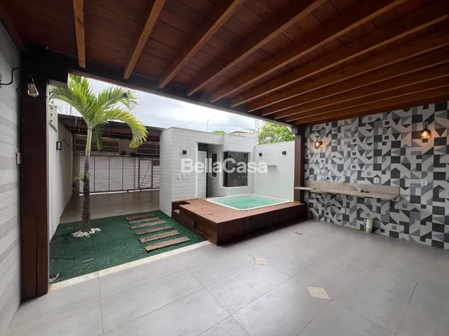Imagem 1: Imóvel à venda: Casa com 4 quartos, 4 suítes, 2 salas e 5 banheiros na cidade de