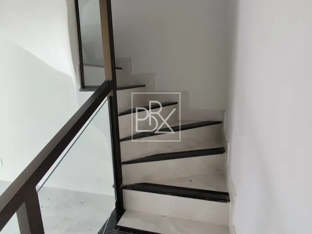 Imagem 16: Casa com Entrada Individual | 2 Quartos com Varanda | 2 Vagas