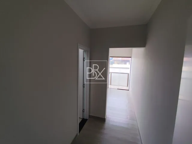 Imagem 10: Casa com Entrada Individual | 2 Quartos com Varanda | 2 Vagas