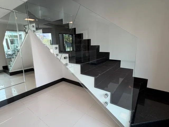 Imagem 10: Casa residencial para Venda em condomínio fechado, Lagoa Salgada, Feira de Santana, 4