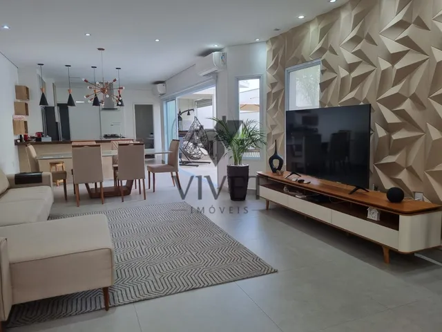 Imagem: A casa em condomínio possui 3 Dormitórios, 2 Suítes, 4