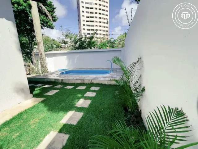 Imagem: Casa à venda em Natal, Ponta Negra, com