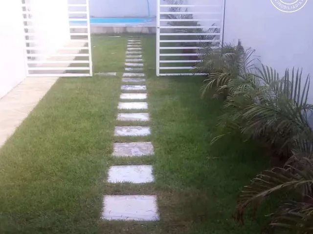 Imagem 2: Casa à venda em Natal, Ponta Negra, com 7 quartos, 160m²