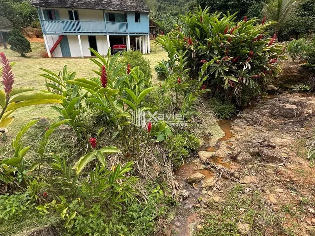Imagem 4: Chácara com 3.000 m² à venda em Biriricas, Domingos Martins/ES - Casa ampla, nascente
