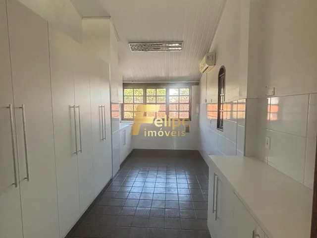 Imagem 14: BELÍSSIMA CASA DE 04 QUARTOS, SENDO 03 SUÍTES, UMA COM CLOSET, COM ÁREA GOURMET