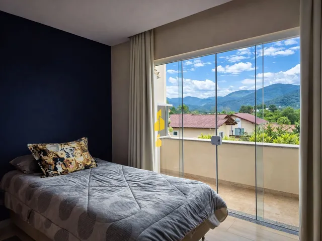 Imagem 5: Casa com 3 Quartos Semi-Mobiliada em Rio dos Cedros-Sc