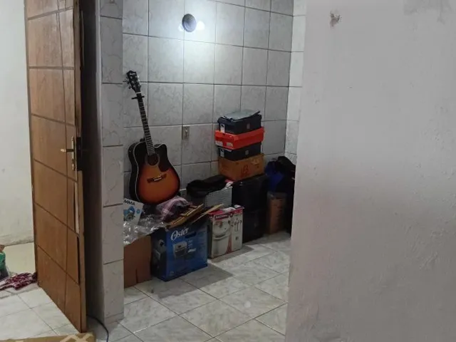 Imagem 9: VENDO Casa 120m², Liberdade, 3/4 e 2 Suítes, Sala, Banheiro Social, Cozinha, Copa