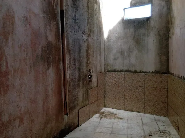 Imagem 8: VENDO Casa 120m², Liberdade, 3/4 e 2 Suítes, Sala, Banheiro Social, Cozinha, Copa