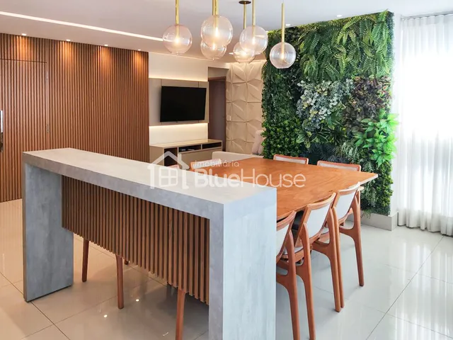 Imagem: O apartamento possui 6 Dormitórios, 3 Suítes, 4 Banheiros