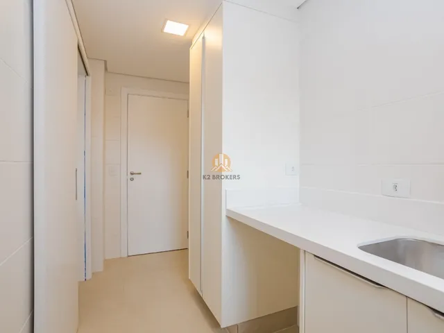 Imagem 12: Apartamento Mobiliado À Venda no Batel: 3 Suítes e 2 Vagas, 128,03M² - Curitiba-Pr