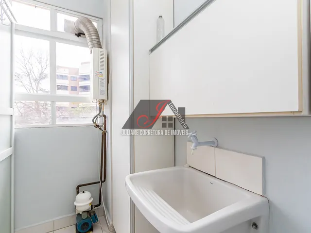 Imagem 2: CONJUNTO RESIDENCIAL CHAMPAGNAT - Apartamento à venda, 03 quartos sendo 01 suíte e vaga