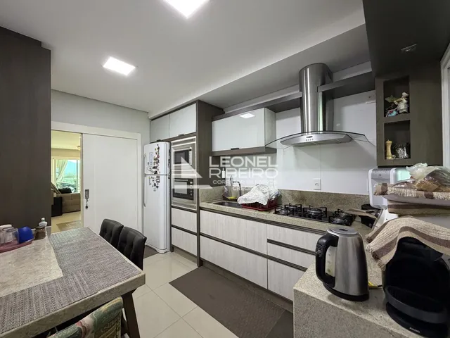 Imagem 4: Apartamento à venda com 3 dormitórios (suítes), 131 m² no bairro Imigrantes em