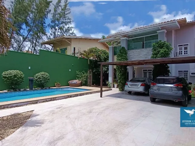 Imagem 15: Casa Duplex com Móveis Projetados, Piscina, Deck e Energia Solar em Rua Pública no