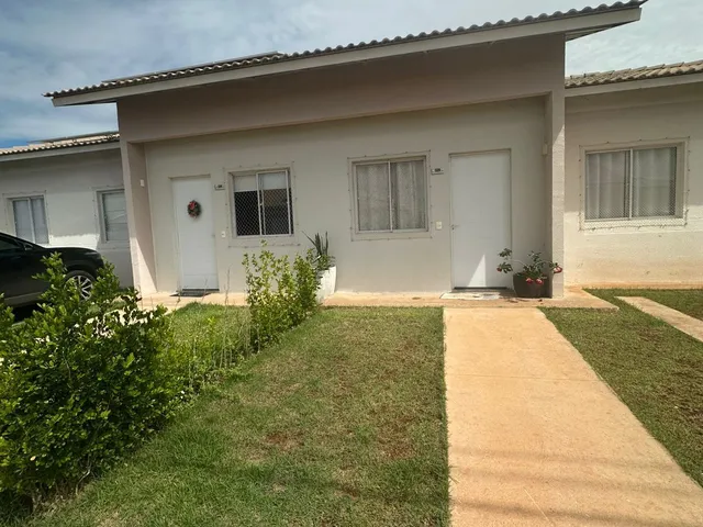 Imagem: A casa em condomínio possui 3 Dormitórios, 1 Suíte, 1