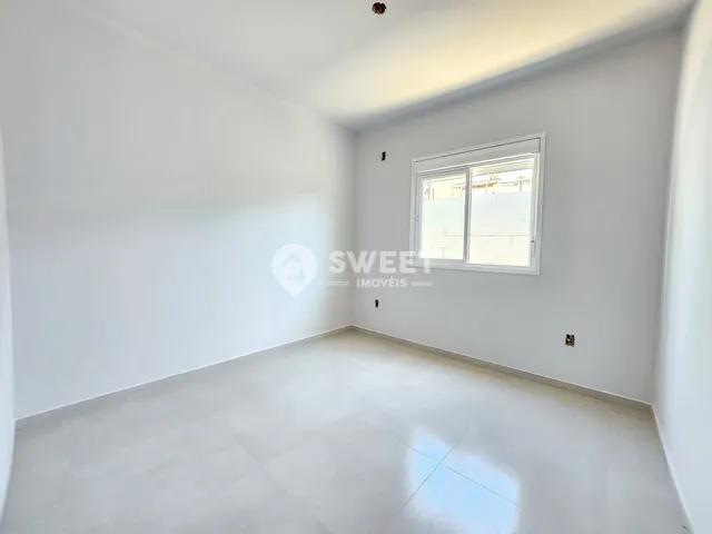 Imagem 5: Casa Nova com fachada Moderna