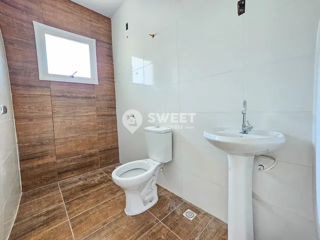 Imagem 8: Casa Nova com fachada Moderna