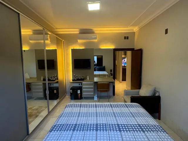 Imagem 12: Casa de Alto Padrão com 4 Quartos e 3 Suítes À Venda no Bairro Copacabana em Patos de