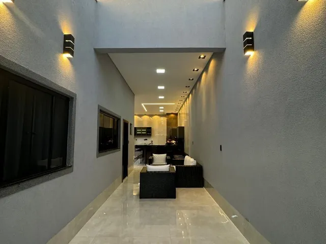 Imagem 13: Casa de Alto Padrão com 4 Quartos e 3 Suítes À Venda no Bairro Copacabana em Patos de